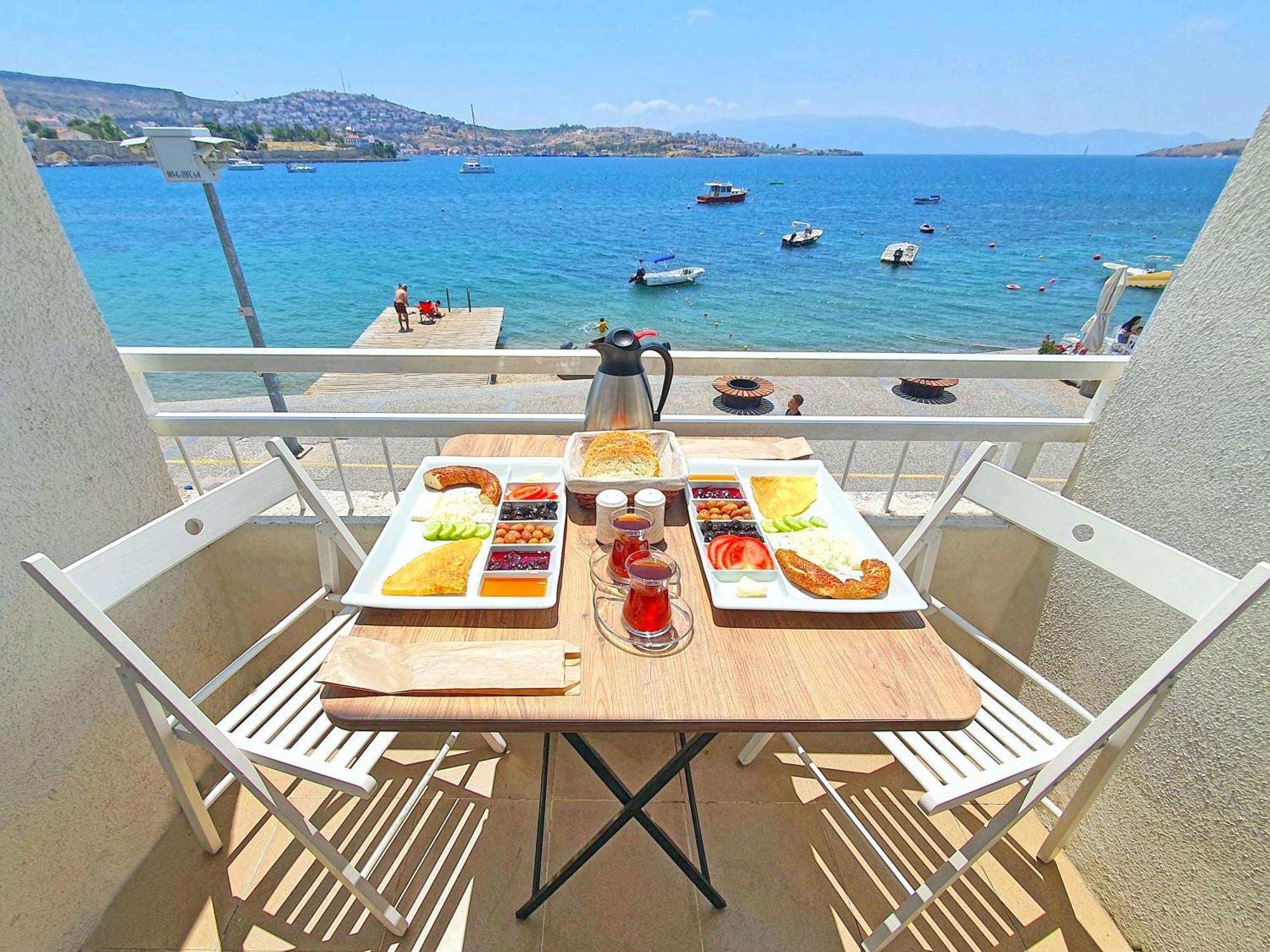 Midilli Konak Foça Dış mekan fotoğraf